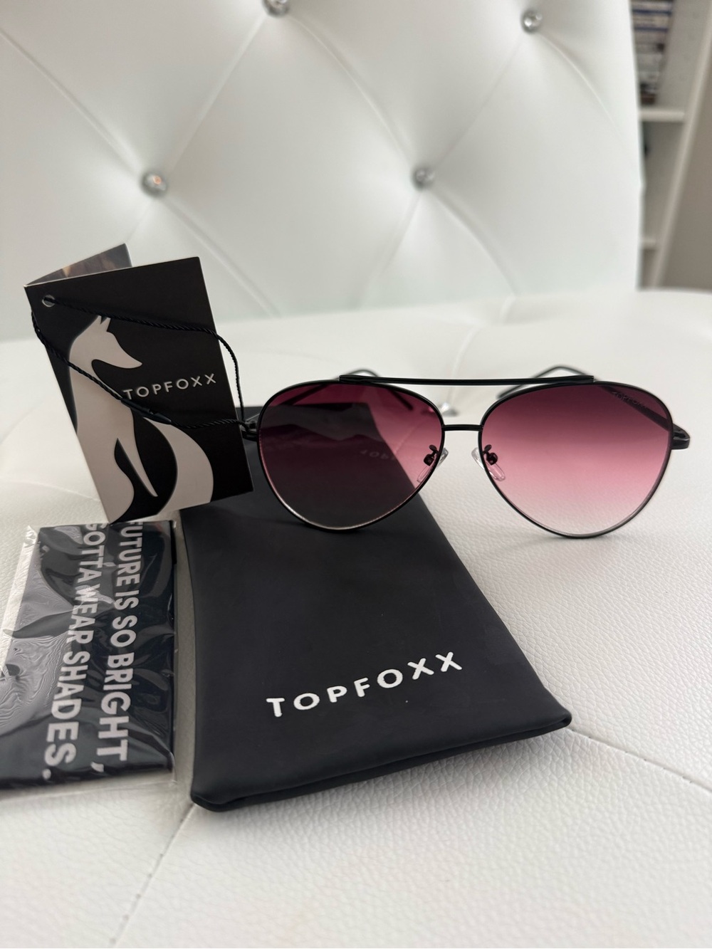 Topfoxx Aviator Sunglasses with Pink Gradient Lenses and Black Frame - Picture 12 of 12